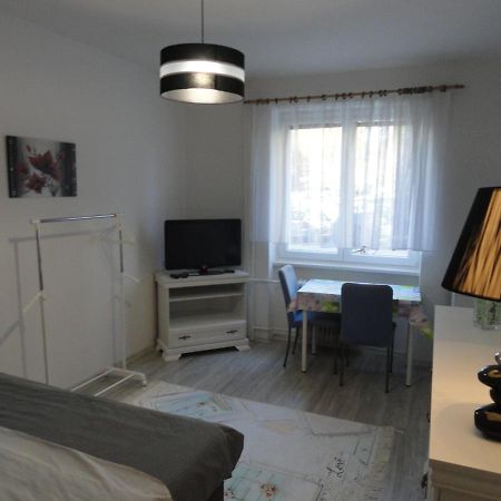 Apartman Sluka ยีเลมนิเซ ภายนอก รูปภาพ